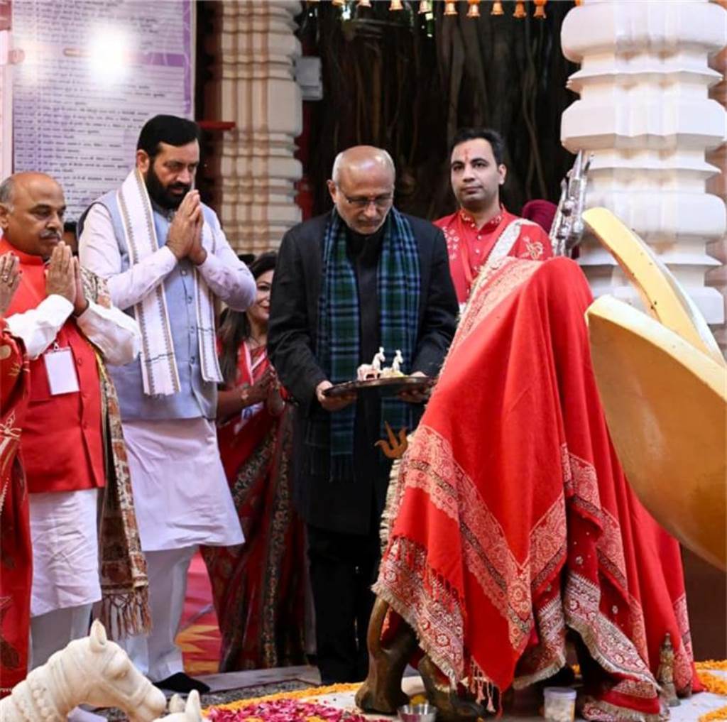 Vice President CP Radhakrishnan offered prayers at the Shaktipeeth Maa Bhadrakali Temple wished for the happiness peace and prosperity of the countrymen